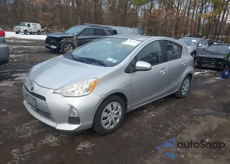 2012 Toyota Prius C Two из США, поврежденный, VIN JTDKDTB30C1518758